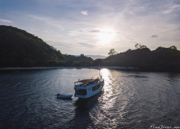Фридайв-путешествие "Погружение" Фридайв-путешествие "Погружение"